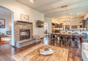 3788 Mt Hwy 40 W, Columbia Falls, MT 59912