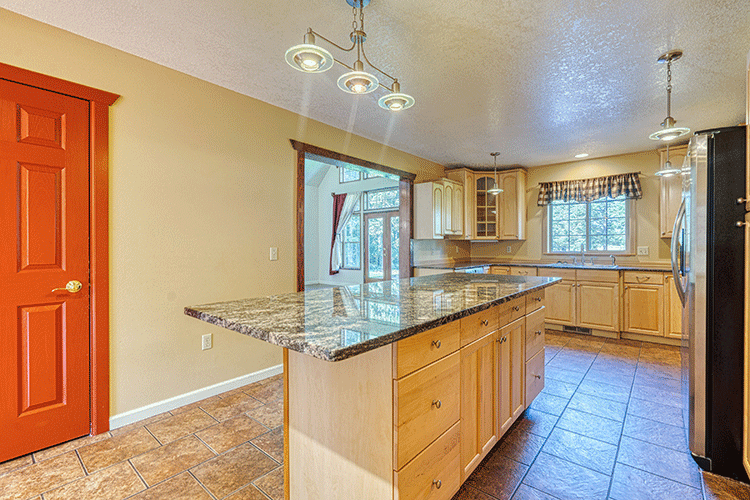 62 Tamarack Ridge, Columbia Falls, MT 59912