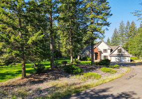 62 Tamarack Ridge, Columbia Falls, MT 59912