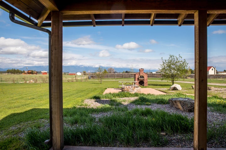 772 Lone Coyote Trail, Kalispell, MT 59901