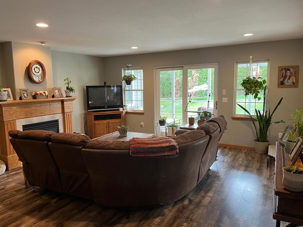 758 Parkway Drive, Kalispell, Flathead, Montana, United States 59901, 4 Bedrooms Bedrooms, ,3 BathroomsBathrooms,Single Family Home,For sale,Parkway Drive,1709