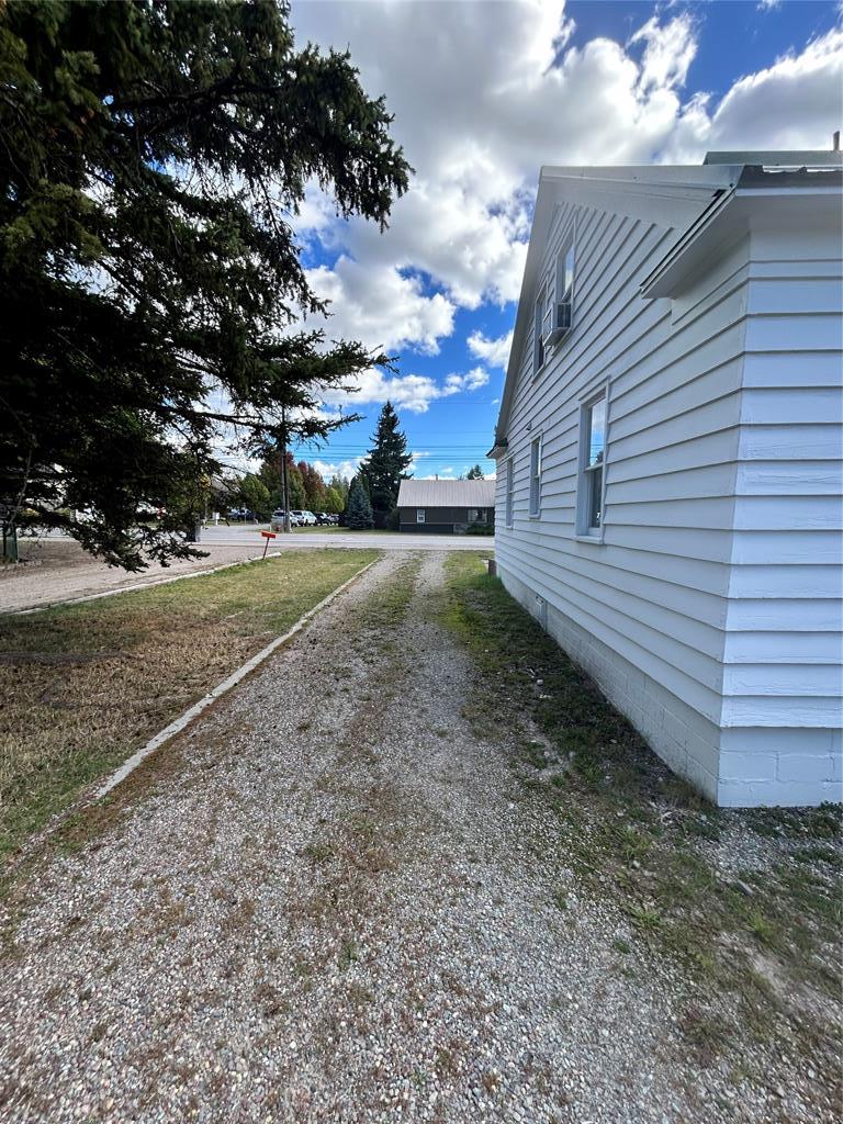 302 Wisconsin Ave, Whitefish, Flathead, Montana, United States 59937, 3 Bedrooms Bedrooms, ,1 BathroomBathrooms,Single Family Home,For sale,Wisconsin Ave,1795