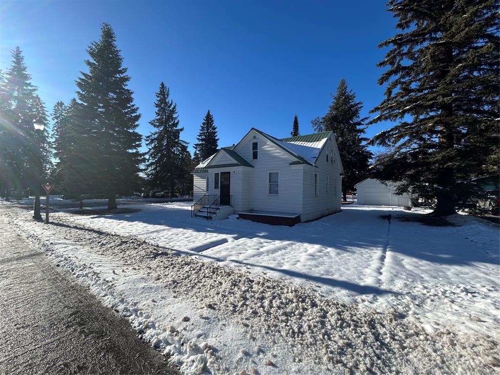 302 Wisconsin Ave, Whitefish, Flathead, Montana, United States 59937, 3 Bedrooms Bedrooms, ,1 BathroomBathrooms,Single Family Home,For sale,Wisconsin Ave,1795