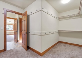 136 North Fork Trail, Columbia Falls, Flathead, Montana, United States 59912, 6 Bedrooms Bedrooms, ,5 BathroomsBathrooms,Single Family Home,For sale,North Fork Trail,1816