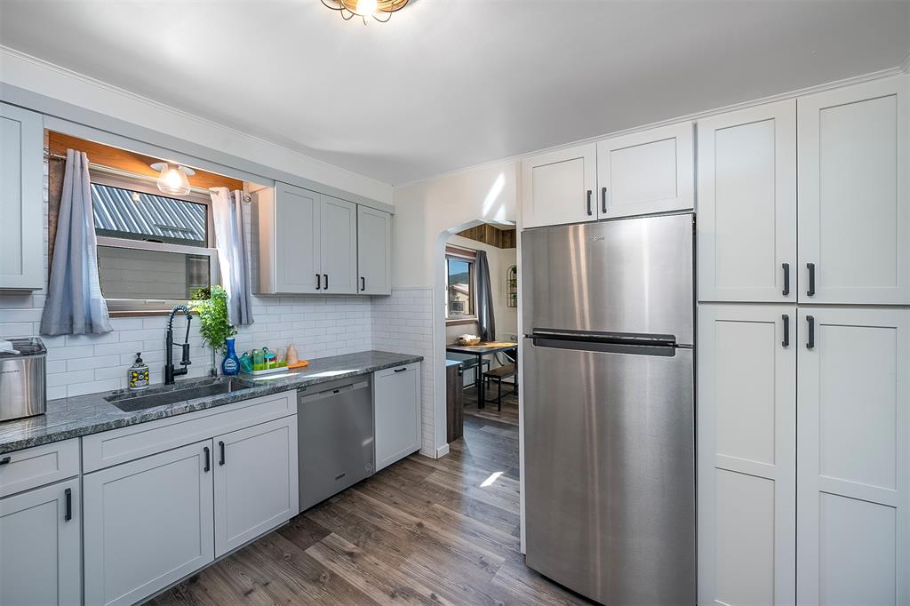 33 Summit Avenue, Somers, Flathead, Montana, United States 59932, 2 Bedrooms Bedrooms, ,1 BathroomBathrooms,Single Family Home,For sale,Summit Avenue,1817