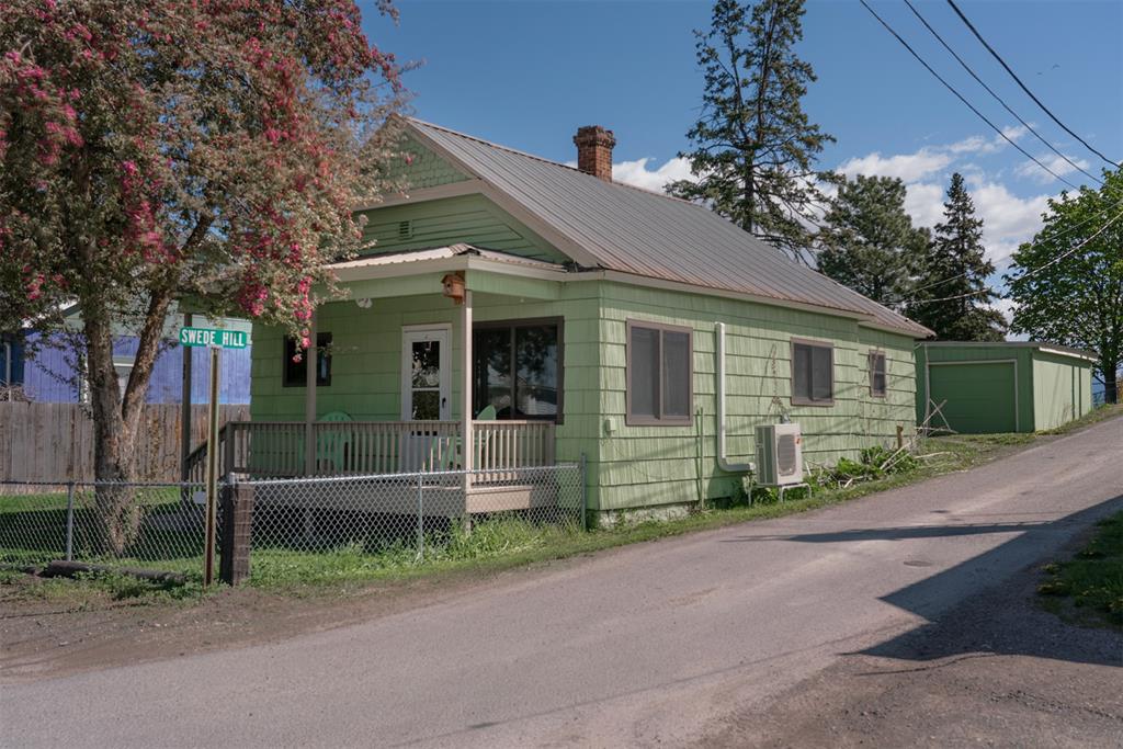 33 Summit Avenue, Somers, Flathead, Montana, United States 59932, 2 Bedrooms Bedrooms, ,1 BathroomBathrooms,Single Family Home,For sale,Summit Avenue,1817