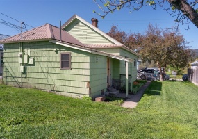 33 Summit Avenue, Somers, Flathead, Montana, United States 59932, 2 Bedrooms Bedrooms, ,1 BathroomBathrooms,Single Family Home,For sale,Summit Avenue,1817