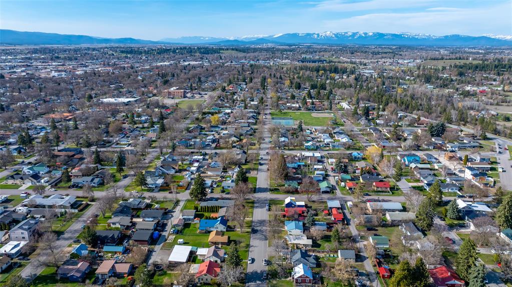 1219 7th Ave E, Kalispell, Flathead, Montana, United States 59901, 3 Bedrooms Bedrooms, ,1 BathroomBathrooms,Single Family Home,For sale,7th Ave E,1818