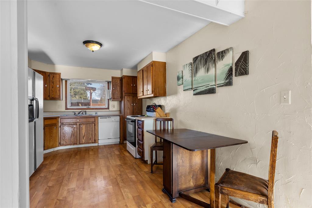 1219 7th Ave E, Kalispell, Flathead, Montana, United States 59901, 3 Bedrooms Bedrooms, ,1 BathroomBathrooms,Single Family Home,For sale,7th Ave E,1818