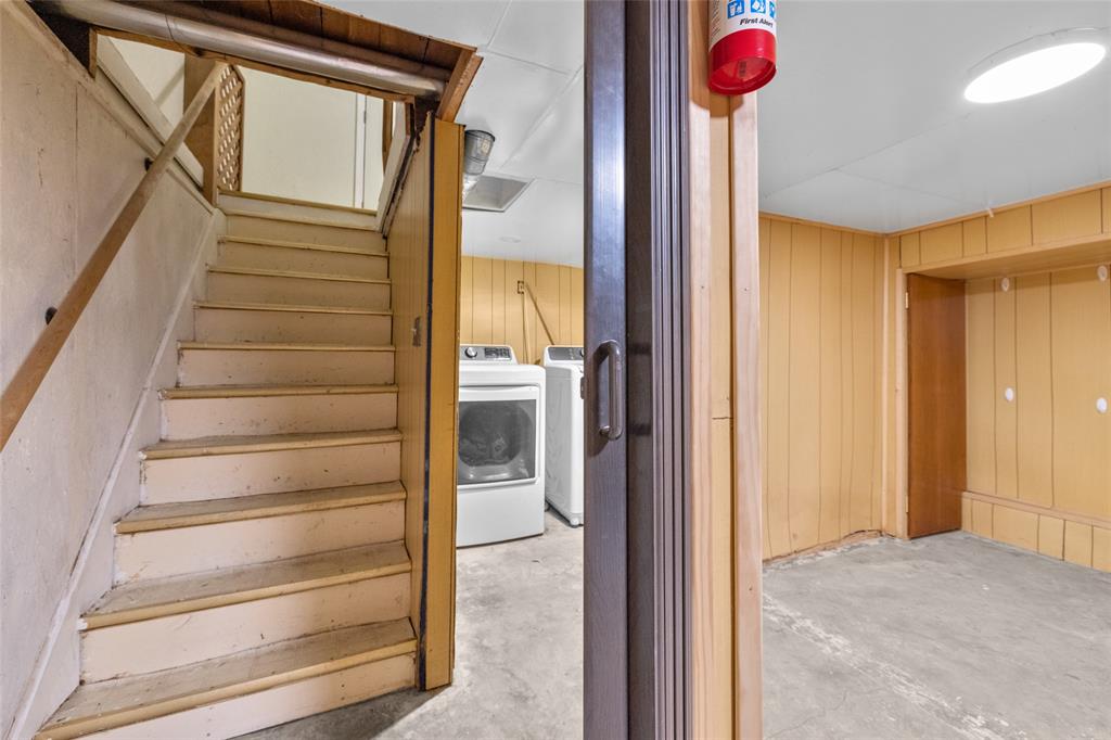 1219 7th Ave E, Kalispell, Flathead, Montana, United States 59901, 3 Bedrooms Bedrooms, ,1 BathroomBathrooms,Single Family Home,For sale,7th Ave E,1818