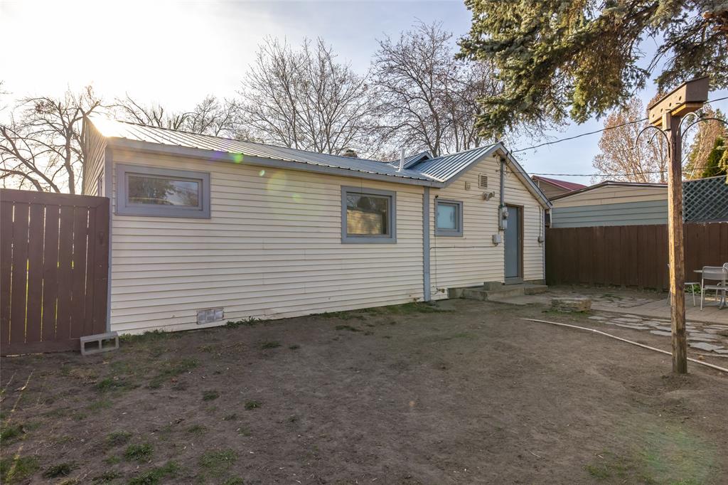 1219 7th Ave E, Kalispell, Flathead, Montana, United States 59901, 3 Bedrooms Bedrooms, ,1 BathroomBathrooms,Single Family Home,For sale,7th Ave E,1818