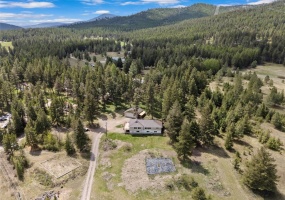 4285 HWY 2 W, Kila, Flathead, Montana, United States 59920, 6 Bedrooms Bedrooms, ,3 BathroomsBathrooms,Single Family Home,For sale,HWY 2 W,1819
