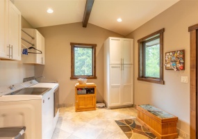 161 Hastings Trail, Columbia Falls, Flahtead, Montana, United States 59912, 4 Bedrooms Bedrooms, ,3 BathroomsBathrooms,Single Family Home,For sale,Hastings Trail,1821