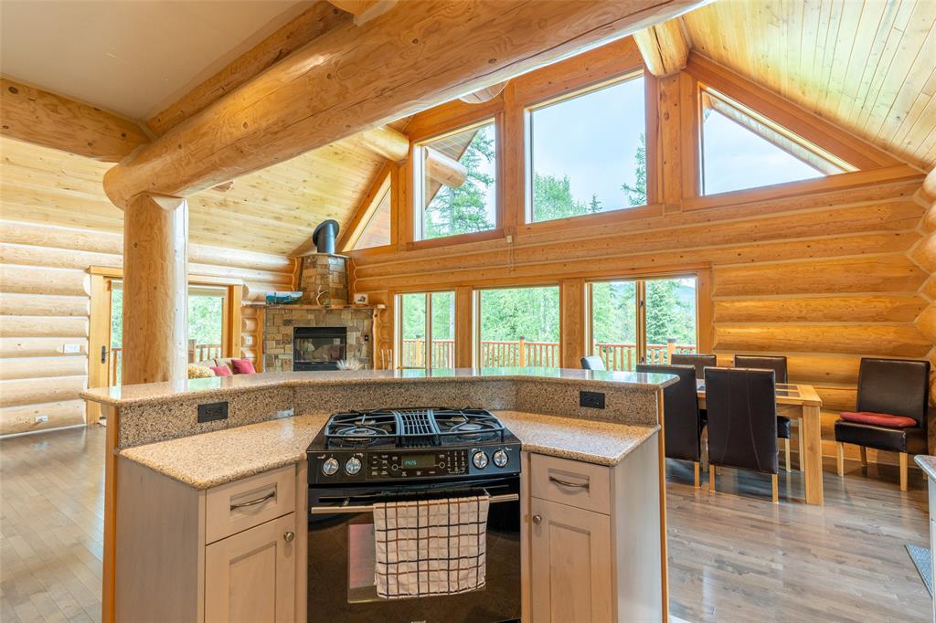 599 Talon Trail, Columbia Falls, Flathead, Montana, United States 59912, 3 Bedrooms Bedrooms, ,5 BathroomsBathrooms,Single Family Home,For sale,Talon Trail,1823
