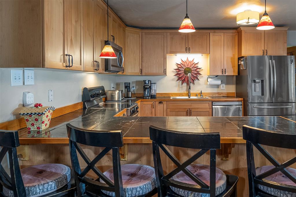 945 Swan River Road, Bigfork, flathead, Montana, United States 59911, 4 Bedrooms Bedrooms, ,3 BathroomsBathrooms,Single Family Home,For sale,Swan River Road,1826